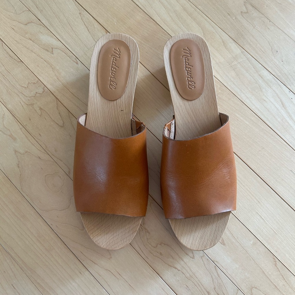 Madewell Leather Clogs